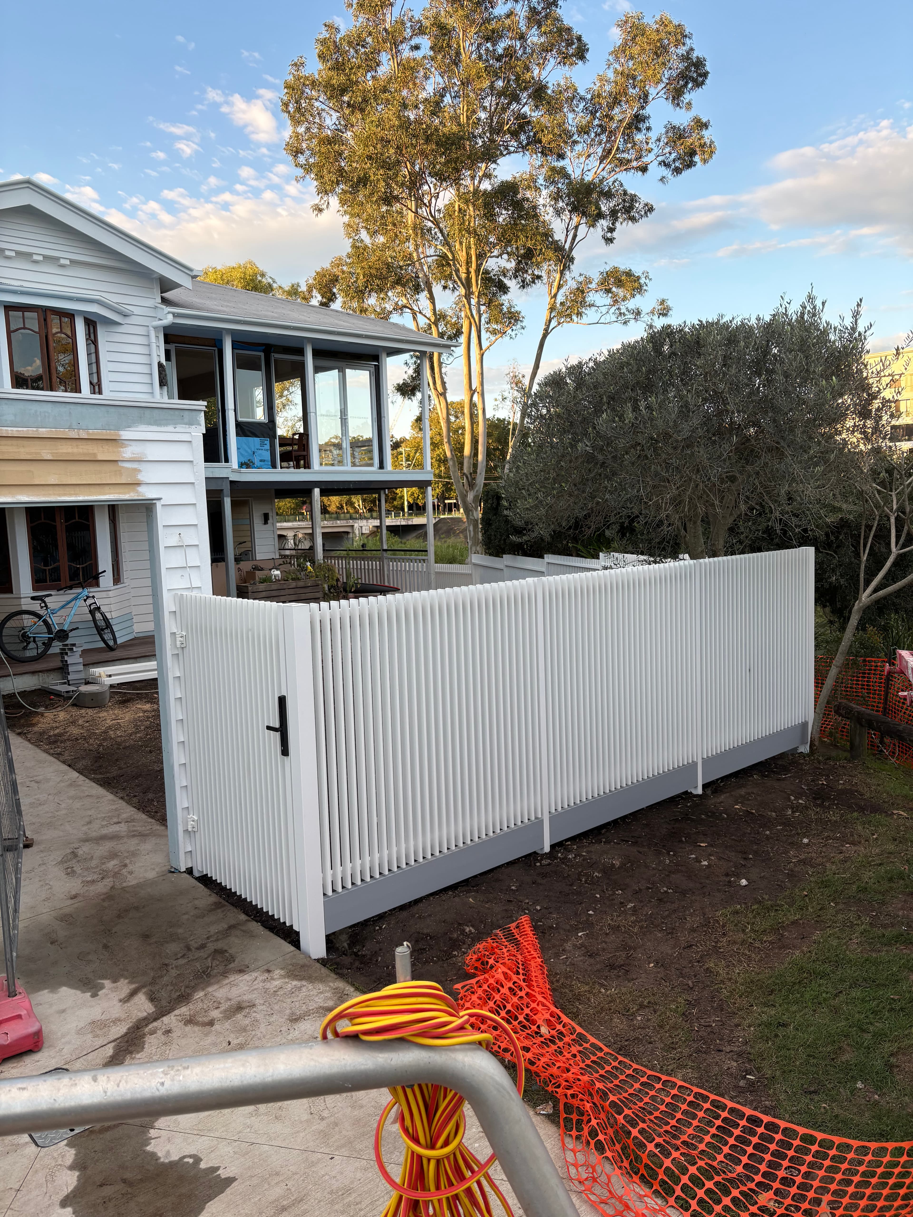 RL Fencing blade fencing installation