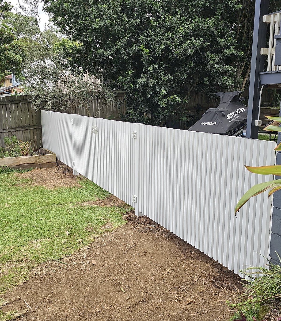 RL Fencing batten fencing installation