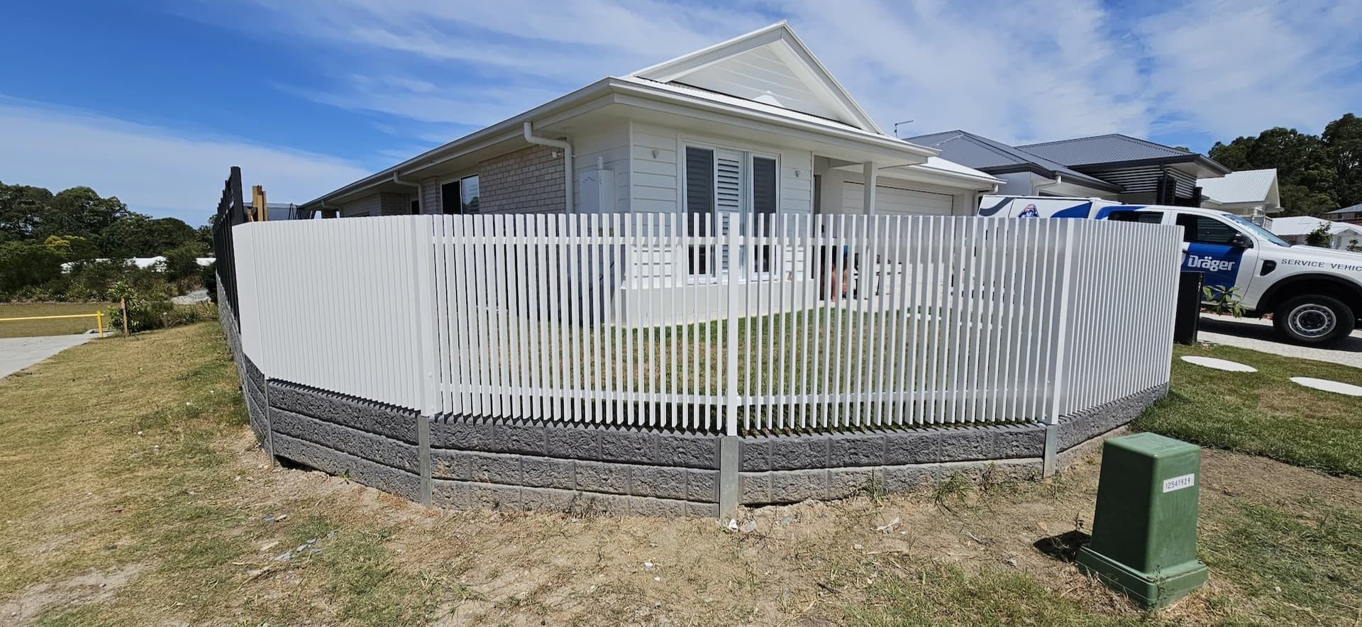 RL Fencing batten fencing installation